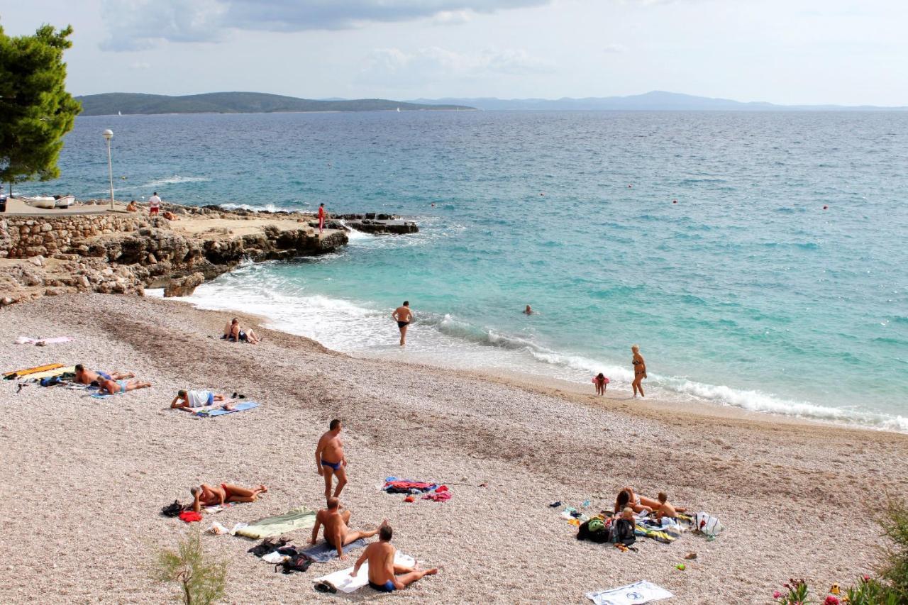 Apartments With A Parking Space Ivan Dolac, Hvar - 8797 Exterior photo