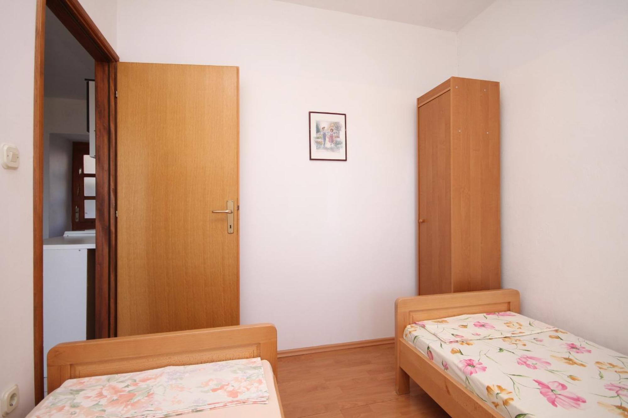 Apartments With A Parking Space Ivan Dolac, Hvar - 8797 Room photo